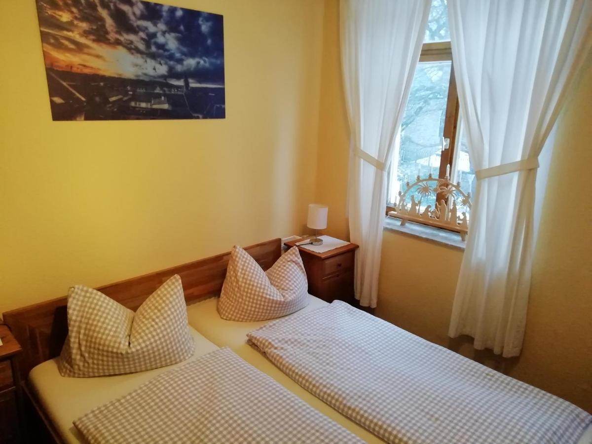 Gaststaette & Pension Zum Tuermer Annaberg-Buchholz Zewnętrze zdjęcie