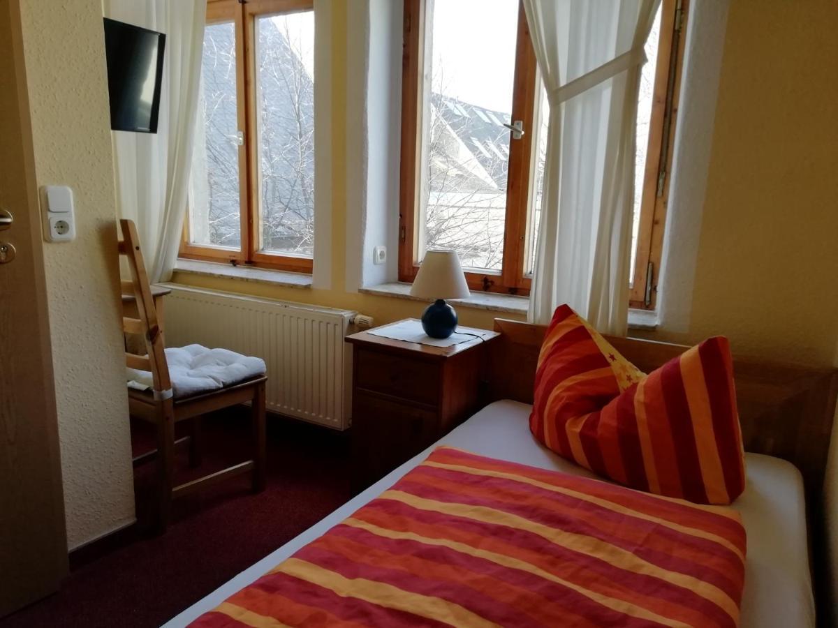 Gaststaette & Pension Zum Tuermer Annaberg-Buchholz Zewnętrze zdjęcie